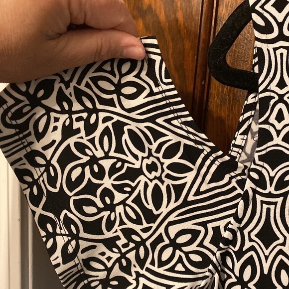 Rafaella Cold Shoulder Keyhole Blouse - Picture 5 of 10